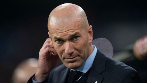 Được mời gọi, Zidane có muốn tới Stamford Bridge?
