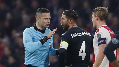 UEFA điều tra thẻ vàng của Ramos