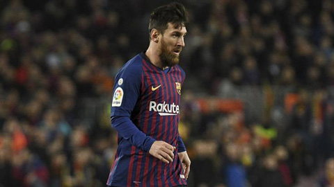 Chủ tịch Lyon: Messi không truyền được cảm hứng như Ronaldo