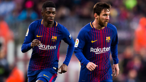 Barca có thể thử nghiệm phương án để Dembele (trái) và Messi đá cặp trên hàng công