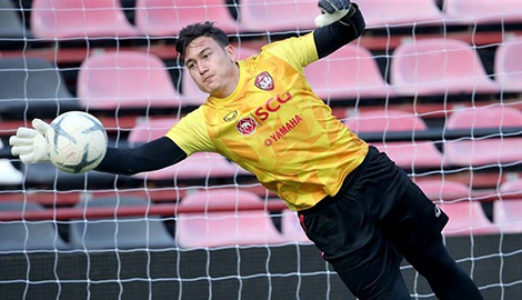Văn Lâm chơi tốt nhưng vẫn thất bại ở trận ra mắt Thai League