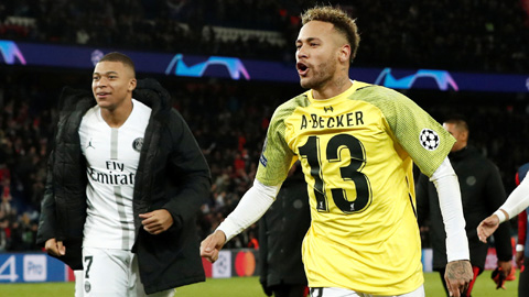 Mbappe và Neymar thường xuyên dùng kẹo cao su khi thi đấu