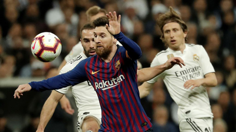 Barca lần đầu vượt Real về đối đầu ở Siêu kinh điển
