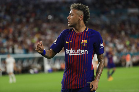 Neymar vẫn chưa yên ổn với cơ quan thuế Tây Ban Nha