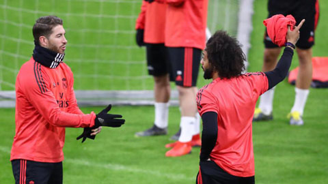 Ramos và Marcelo mâu thuẫn trên sân tập