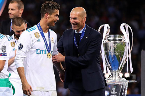 HLV Zidane giờ không còn được làm việc cùng Ronaldo