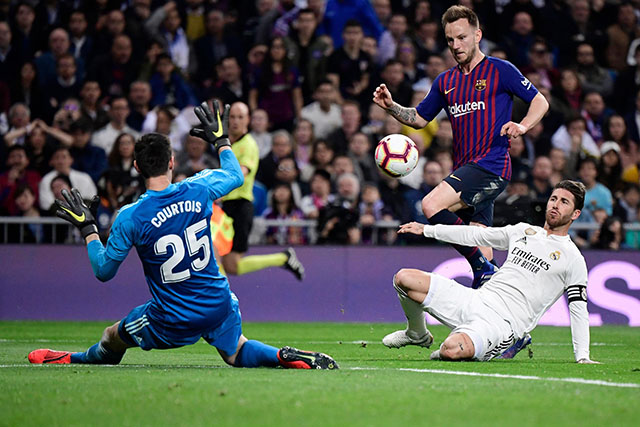 2/3/2019: Barcelona vượt qua Real với tỷ số 1-0 tại bán kết lượt về cúp Nhà vua để vào chơi trận chung kết