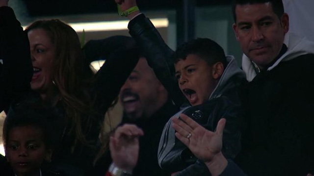 Ronaldo Jr và cảm xúc đặc biệt