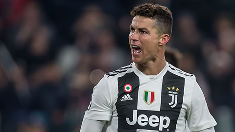 Ronaldo tỏa sáng rực rỡ giúp Juventus ngược dòng thành công