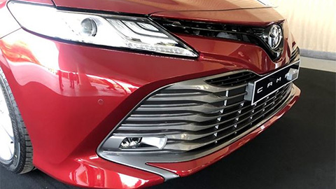 Toyota Camry 2019 đẹp long lanh sắp về VN, giá gây sốc