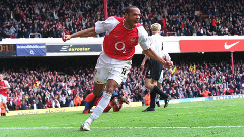 20 năm sau sự kiện Thierry Henry gia nhập Arsenal: Huyền thoại ra đời từ một chuyến bay