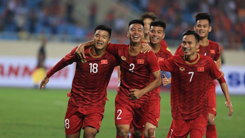 Thắng đậm Brunei, U23 Việt Nam tạm vượt lên dẫn đầu bảng K