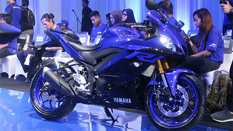 Yamaha R25 2019 thiết kế hầm hố, động cơ 250cc, giá rẻ bất ngờ