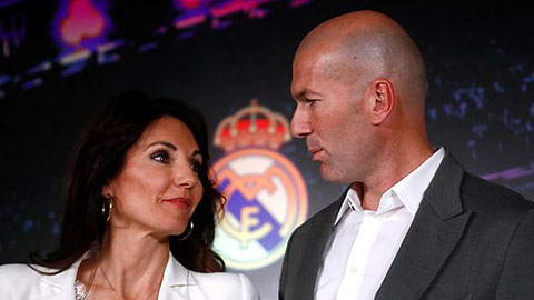 Zidane khéo nịnh vợ sau 25 năm chung sống