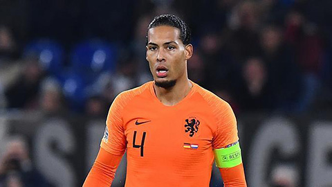 Van Dijk thất vọng tràn trề khi Hà Lan thua Đức