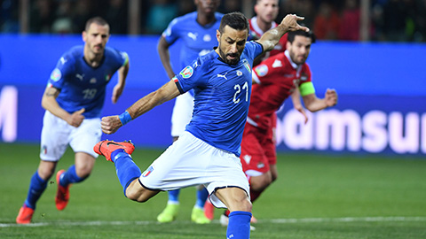 Italia đánh bại Liechtenstein 6-0: Quagliarella viết tiếp chuyện cổ tích