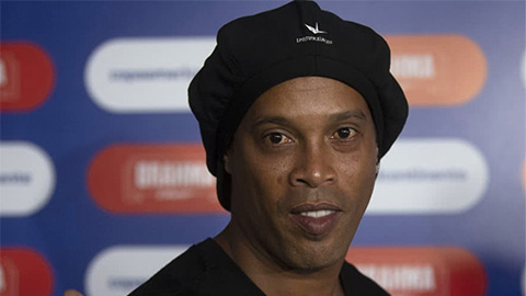 Ronaldinho dự đoán sốc về nhà vô địch Champions League mùa này