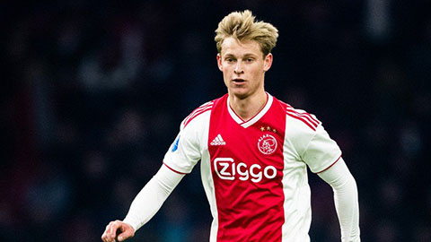 Làm thế nào Ajax có được De Jong chỉ với giá 26.000 VNĐ?