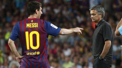 Mourinho: Ronaldo bị loại rồi, trao Quả bóng Vàng cho Messi đi
