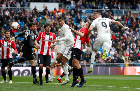 Benzema mở tỷ số cho Real ở phút 47