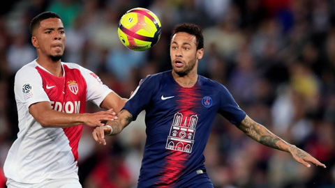 Neymar (phải) đã có 45 phút chơi khá ấn tượng trước Monaco