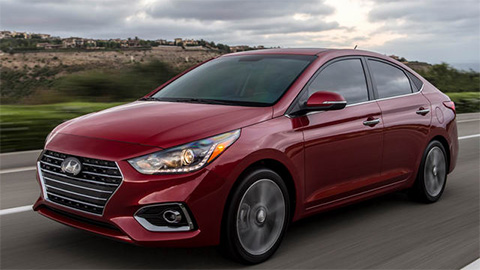 Hyundai Accent giảm giá mạnh, chờ đón phiên bản mới