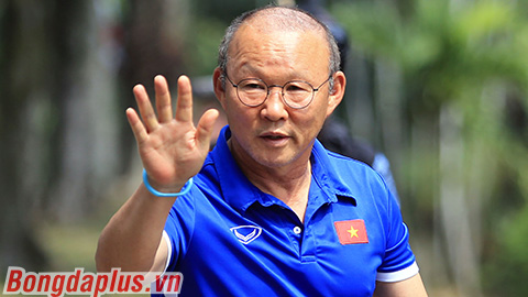 HLV Park Hang Seo không gọi cầu thủ Việt kiều chỉ vì 'mác châu Âu'
