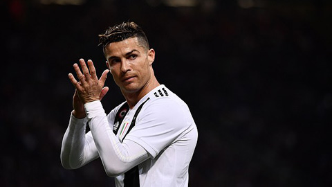 Ronaldo để ngỏ khả năng trở thành HLV sau khi giải nghệ