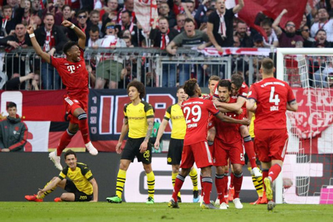 Phải rất chật vật, Bayern mới đánh bại được Dortmund trên hành trình vô địch Bundesliga