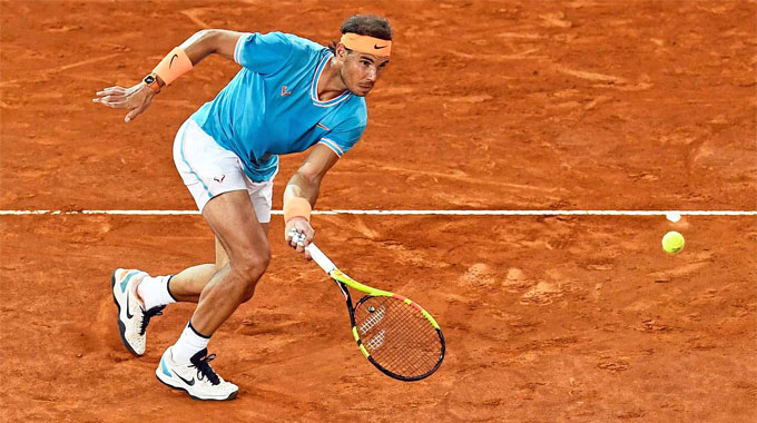Nadal thắng dễ, Tsitsipas hạ ĐKVĐ Madrid Open