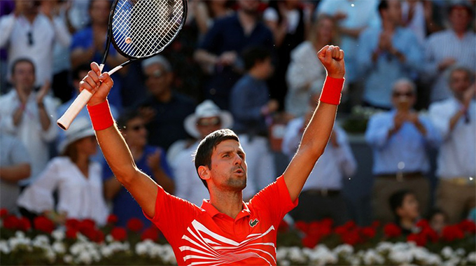 Hạ Thiem, Djokovic tiến vào chung kết Madrid Open