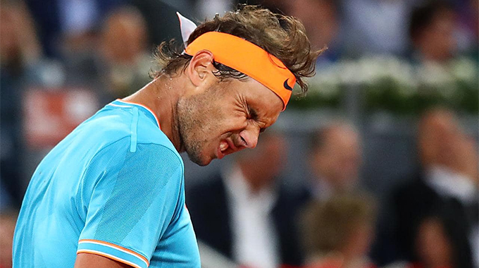 Nadal thua Tsitsipas ở bán kết Madrid Open