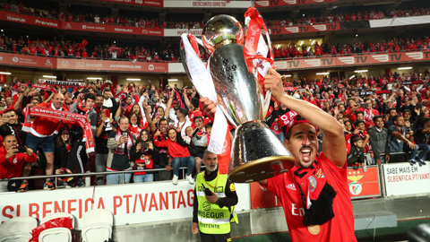 Vượt mặt Porto, Benfica giành chức vô địch Bồ Đào Nha thứ 37