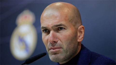 6 nước đi khó hiểu của HLV Zidane ở Real