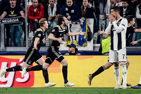 Tại Champions League, Ronaldo không thể giúp Juventus vượt qua Ajax ở tứ kết