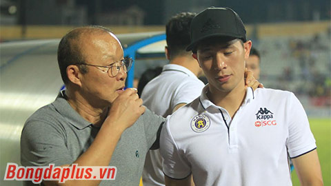 HLV Park Hang Seo tìm gặp Đình Trọng sau trận thua của Hà Nội