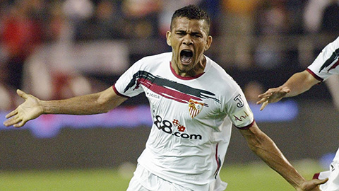 Sevilla là một điểm đến mơ hồ của Alves