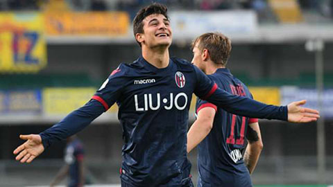 Bologna mua đứt Orsolini từ Juventus
