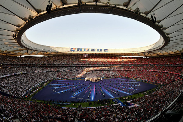 Lễ khai mạch hoành tráng trên sân Wanda Metropolitano