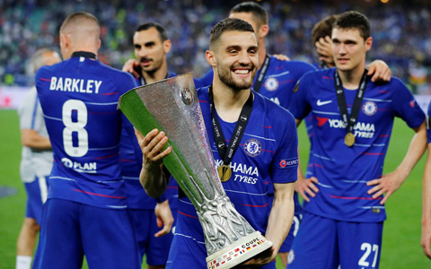 Chelsea đang lên kế hoạch trói chân nhiều cầu thủ, trong đó có việc mua đứt Kovacic