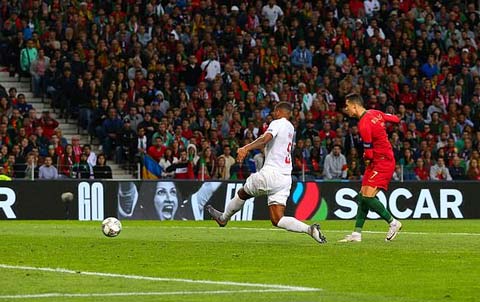 Ronaldo đã có đêm thi đấu chói sáng để mang về chiến thắng cho Bồ Đào Nha