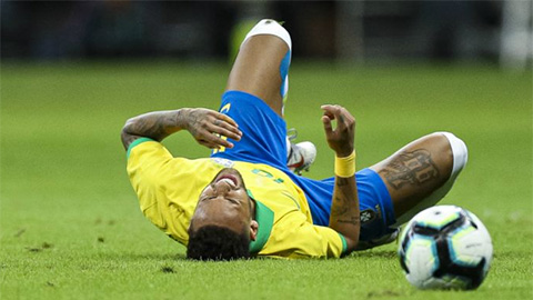 Neymar dính 18 chấn thương kể từ World Cup 2014