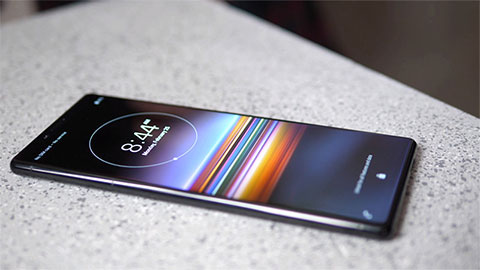 Sony Xperia 1 đẹp long lanh khiến người dùng chán nản về thời lượng pin