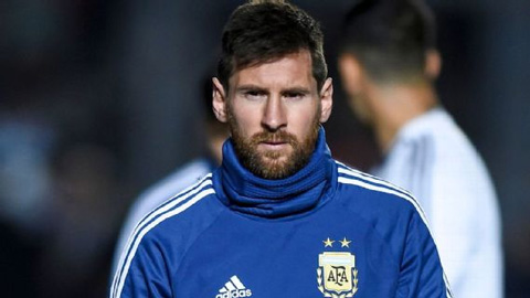 Messi chịu quá nhiều áp lực ở ĐT Argentina