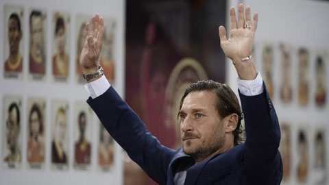 Totti sẽ từ chức GĐTT của Roma: Totti đi, bão tố sẽ đến