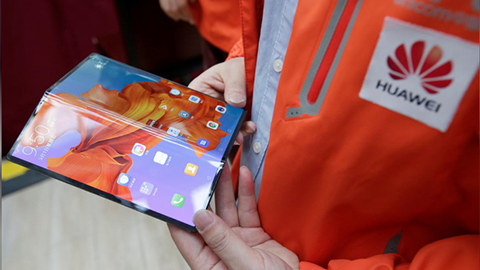 Nối gót Samsung Galaxy Fold, Huawei hoãn ra mắt smartphone màn gập Mate X
