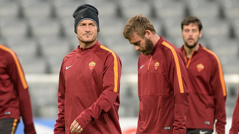 Totti và De Rossi vẫn là bạn tốt?