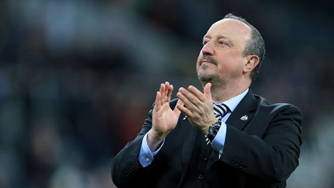 Benitez chia tay Newcastle sau hơn 3 năm