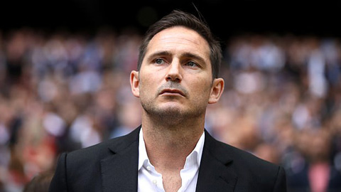 Derby xác nhận cho phép Chelsea tiếp cận Lampard