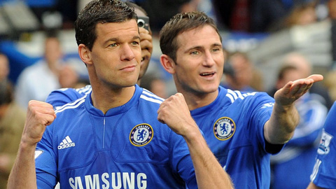 Ballack có thể làm trợ lý cho Lampard tại Chelsea